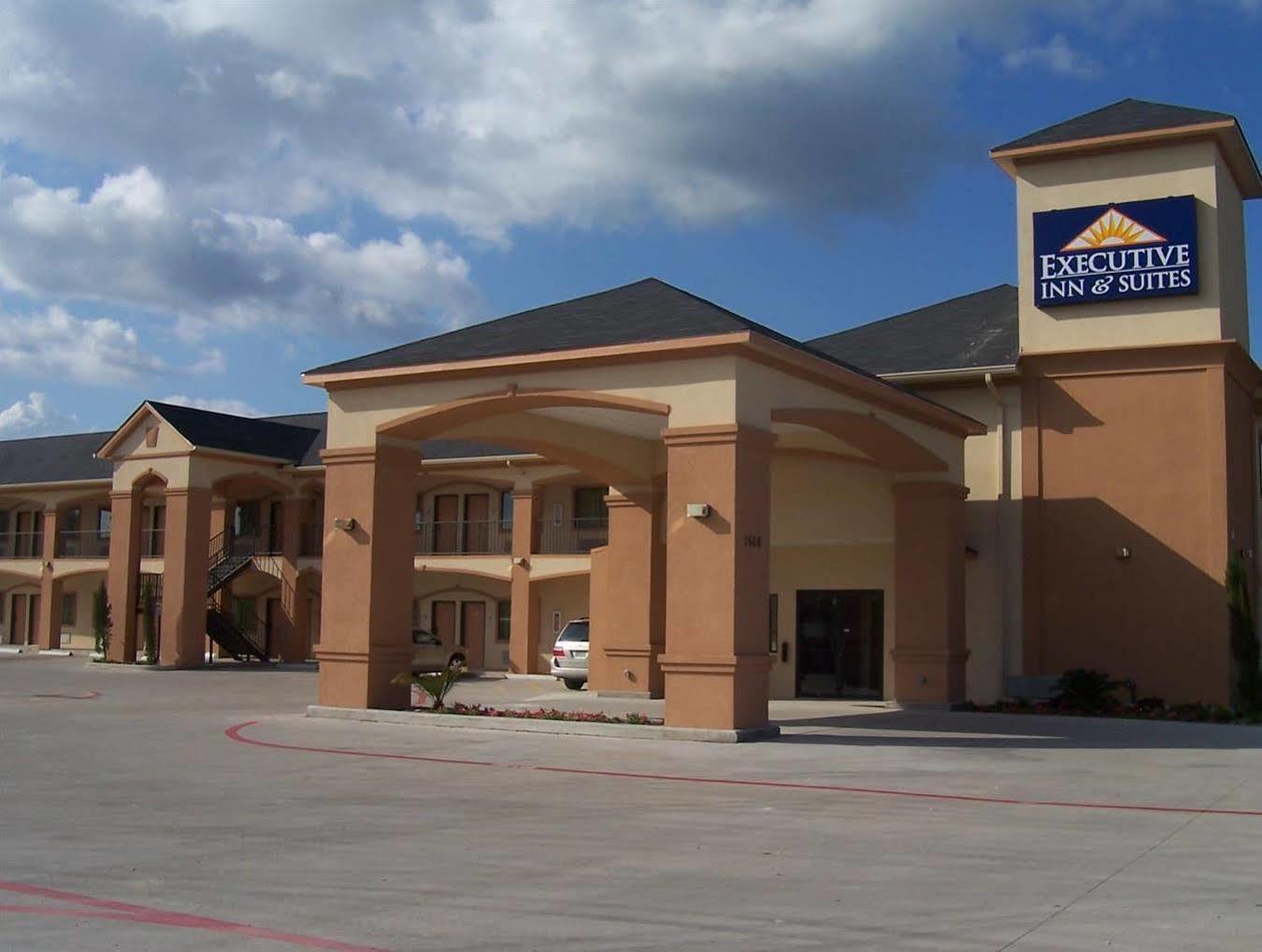 Executive Inn & Suites - Jewett Εξωτερικό φωτογραφία