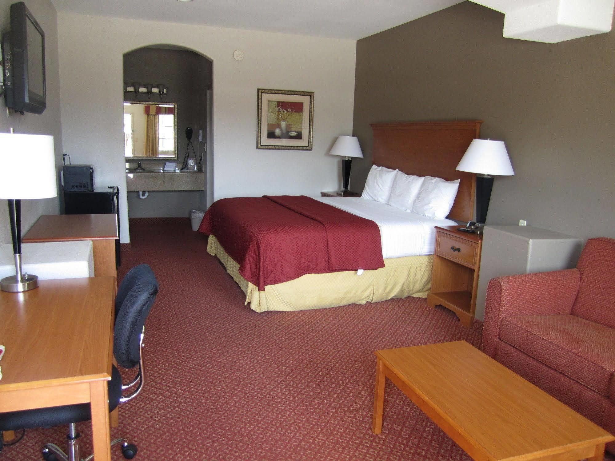 Executive Inn & Suites - Jewett Εξωτερικό φωτογραφία