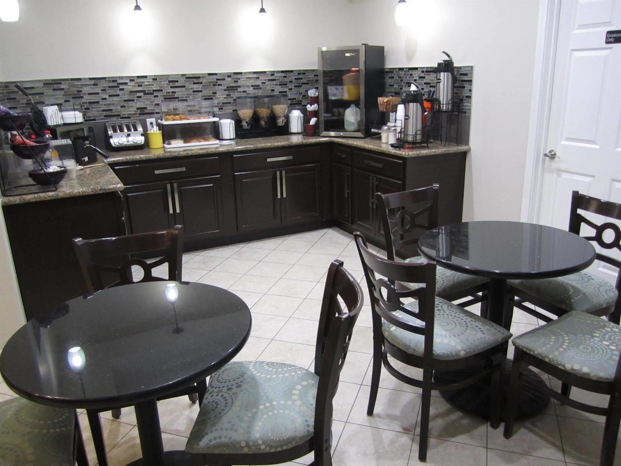 Executive Inn & Suites - Jewett Εξωτερικό φωτογραφία