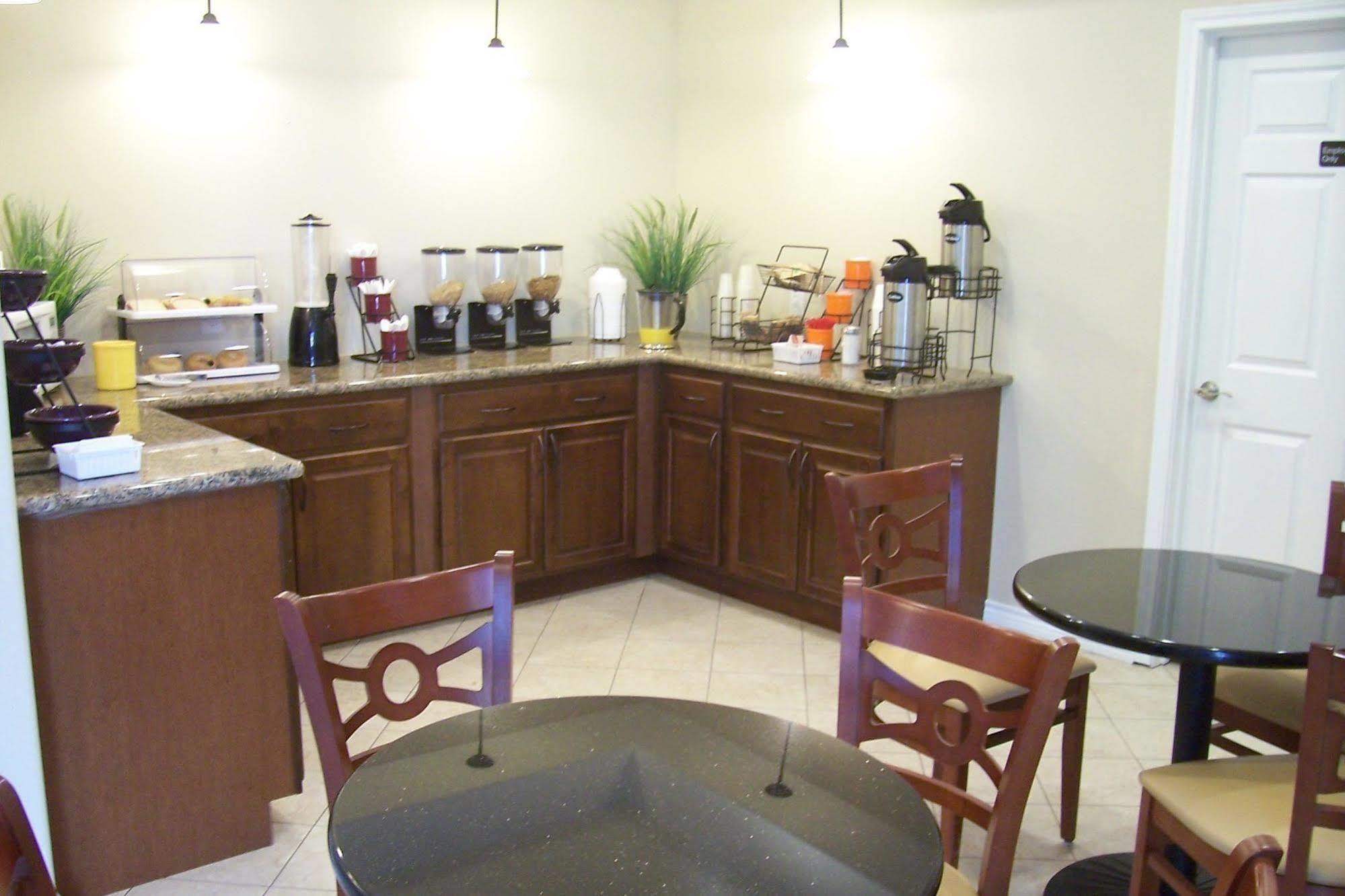 Executive Inn & Suites - Jewett Εξωτερικό φωτογραφία